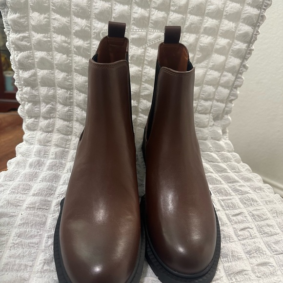 Coach boot - Picture 6 of 7